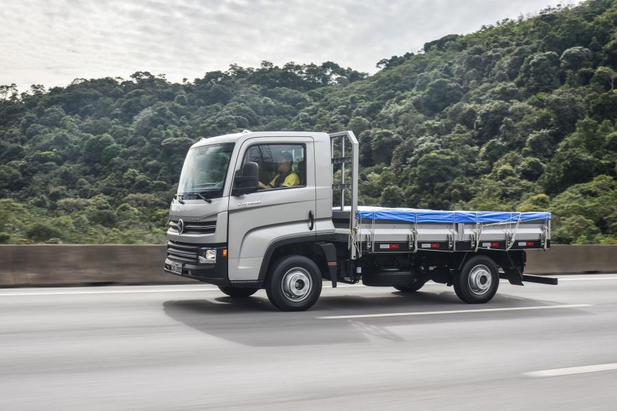  Volkswagen Delivery Express 2017 года  (фото 13 из 17)